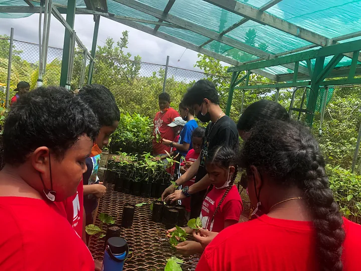 H2OO Palau Hosts “Rebirth Our Paradise” for Earth Day 2022